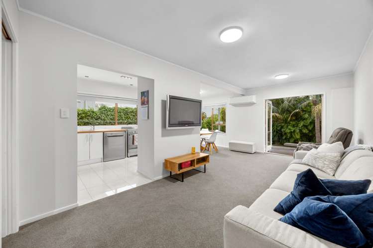 30a Hawkins Street Meadowbank_13