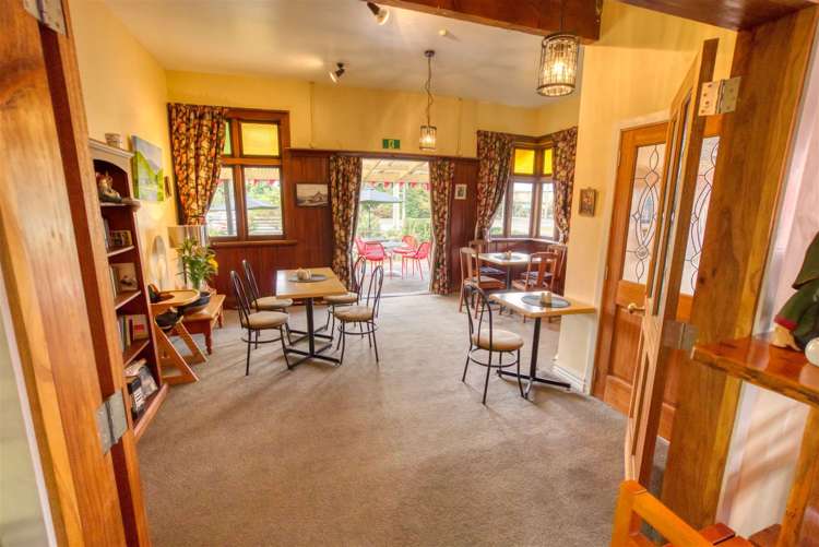 8 Hilton Street Blackball_15