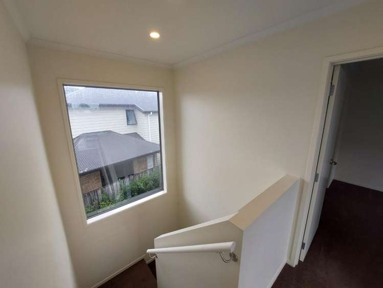 215F Massey Street 1067_9