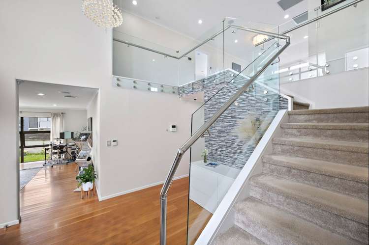 95 Medallion Drive Oteha_7