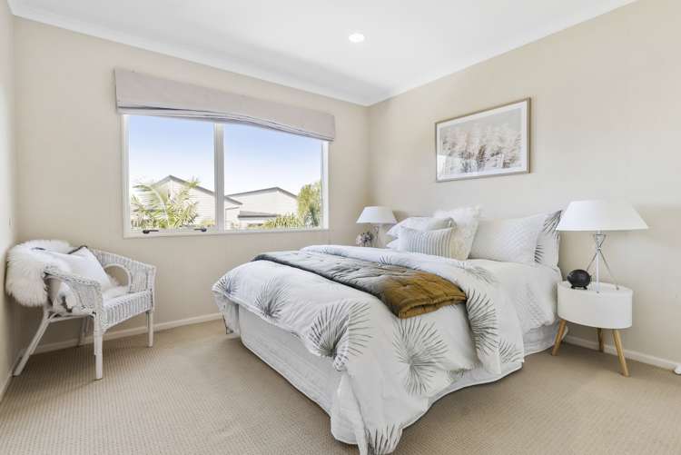 115 Pine Harbour Parade Beachlands_25