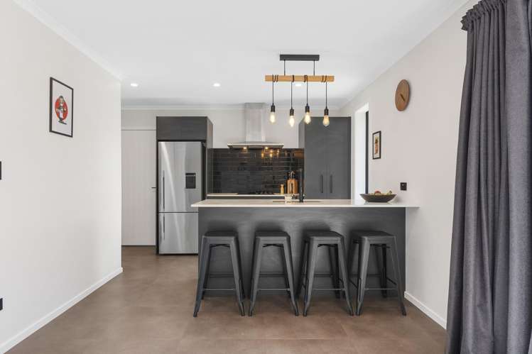 7 Angus Place Carterton_7