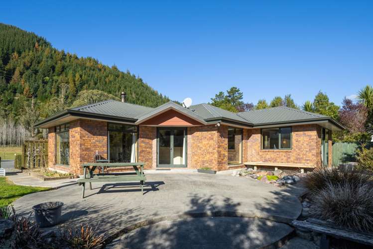 158 Wakamarina Road Havelock_1