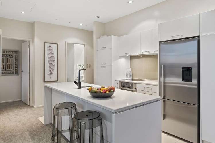 1106/3 Northcroft Street Takapuna_13