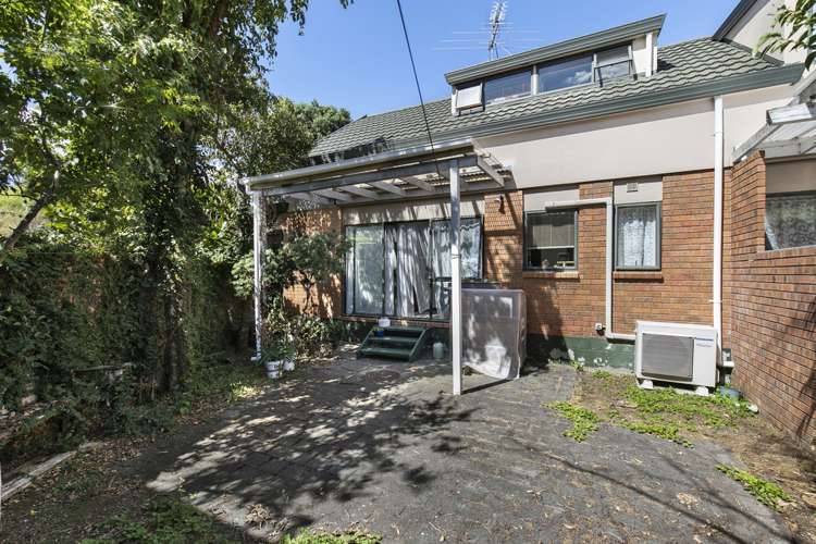 13/1 Melview Place New Lynn_5