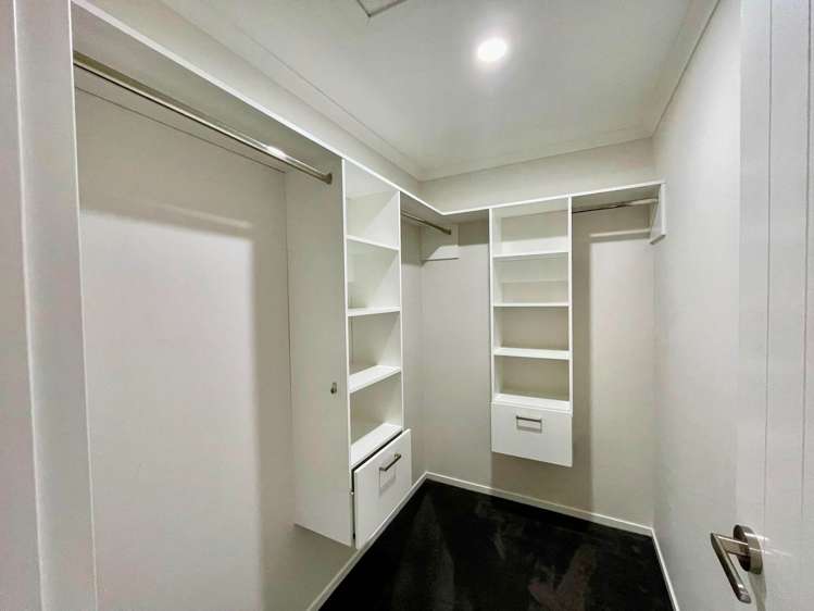 9 Evelina Lane Flat Bush_7