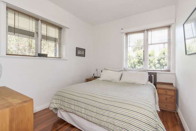 7 Kiwitea Street Sandringham_8