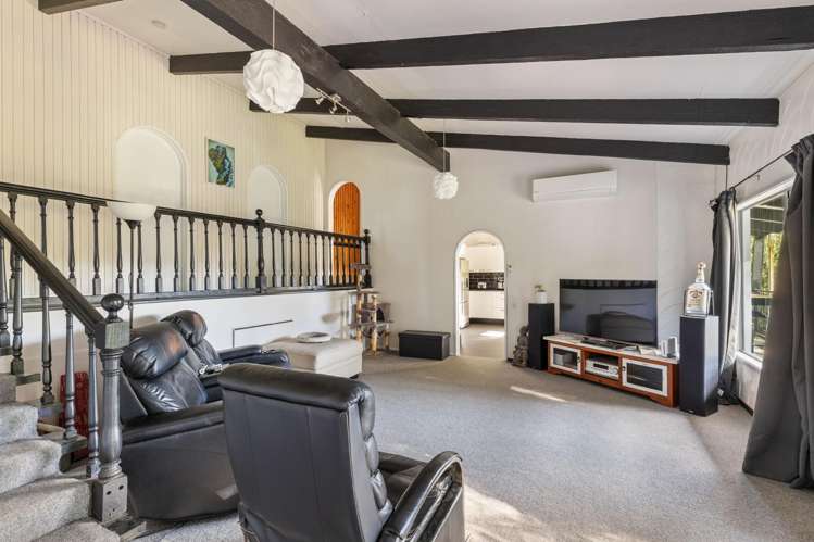 130 Smart Road Glen Avon_13