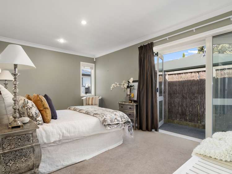 37 Glenmonarch Place Pyes Pa_13