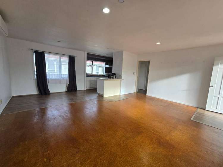 52 Kelwyn Road 1700_1