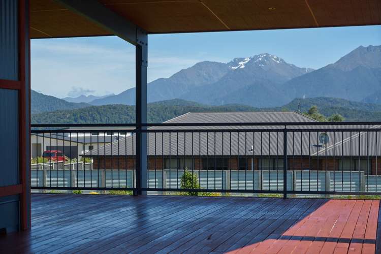 29 Acheron Way Te Anau_48
