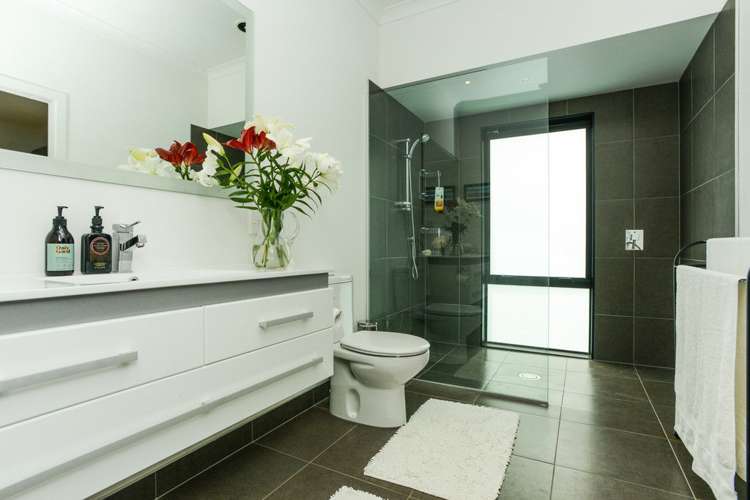 111 Russell Robertson Drive Havelock North_12