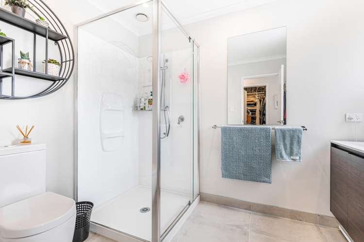 16 Kauri Amber Road Westgate_26