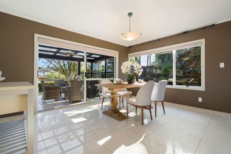 11 Puawai Place Northcote_12