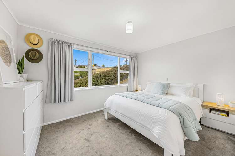 1/19 Seaview Road Glenfield_9