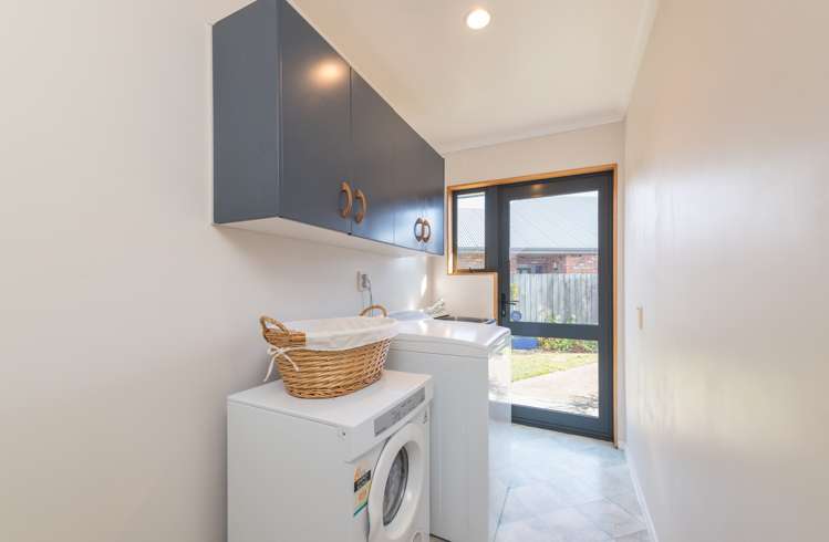 18 Kingsford Drive Stoke_16