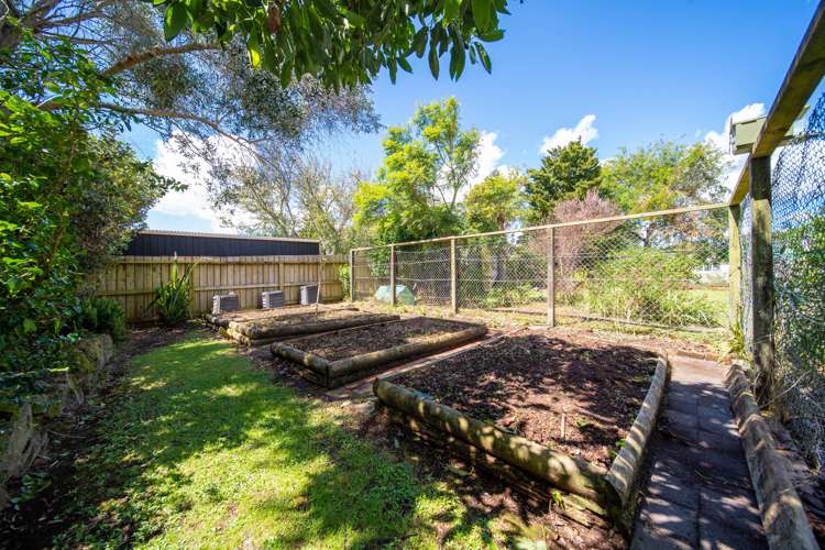 8 Vera Heights Maungakaramea_16