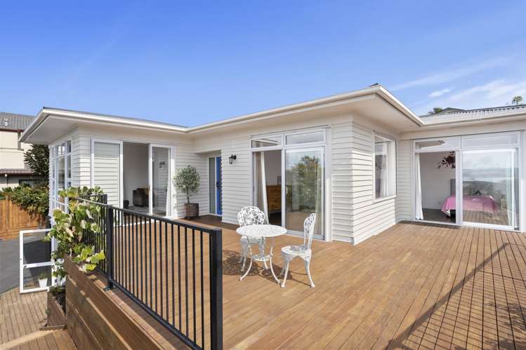 4 Fenton Terrace Cockle Bay_17