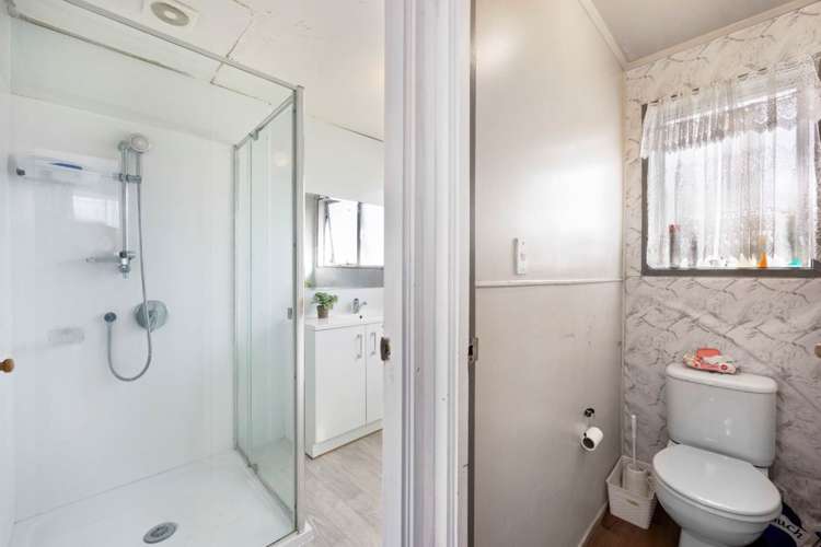 128 Shifnal Drive Randwick Park_22