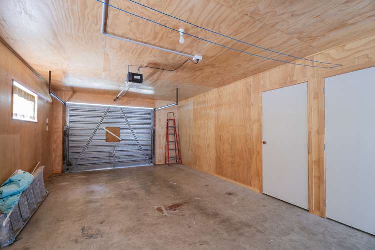 42 Banks Street Cooks Beach_20