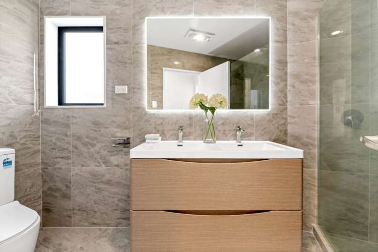 14A Okareka Place Pakuranga Heights_13