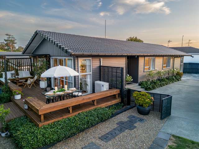 Park Views and Timeless Charm!