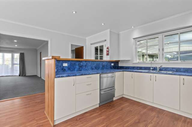 3 McLaren Place 1054_4