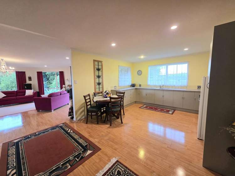 79 Maudes Road Deborah_10