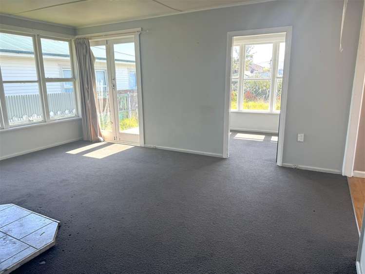 3 Masters Street Greymouth_7