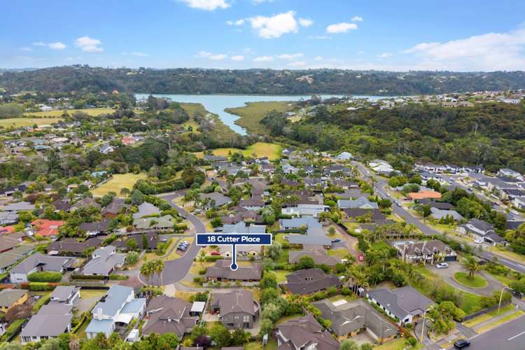 16 Cutter Place Greenhithe_22