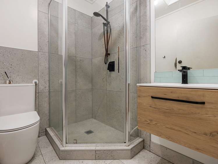 1/121 Queens Avenue Frankton_7