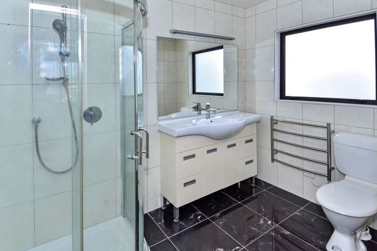 315 Great South Road Manurewa_17