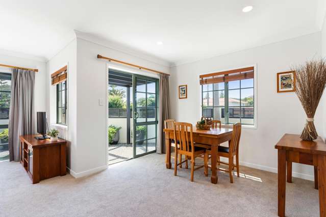 201 Ocean Road Whangamata_3