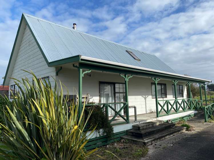 27 Wharf Road Karamea_25
