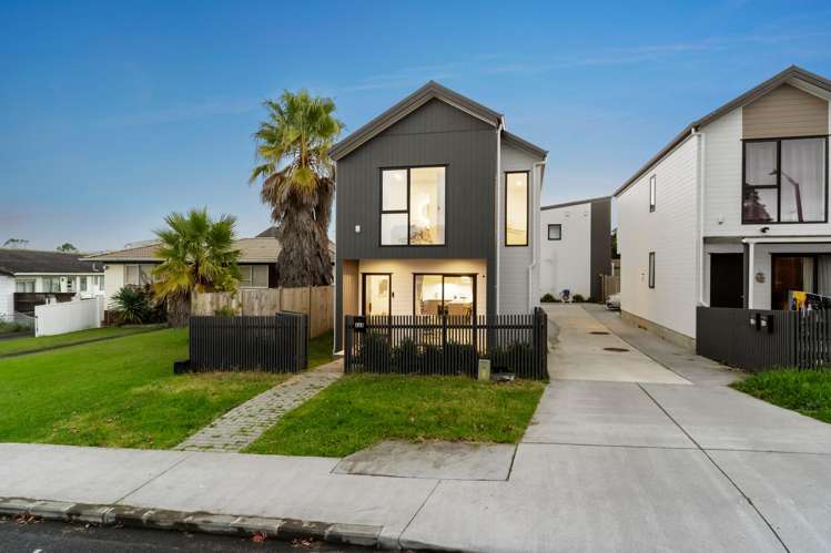 64A Rosewarne Crescent Glendene_15