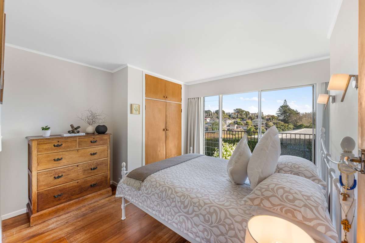 42 Macpherson Street_5