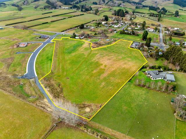 21 Back Road Milton_2