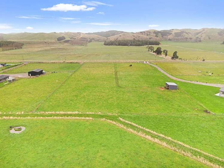 161 Te Awa Road Pohangina_11