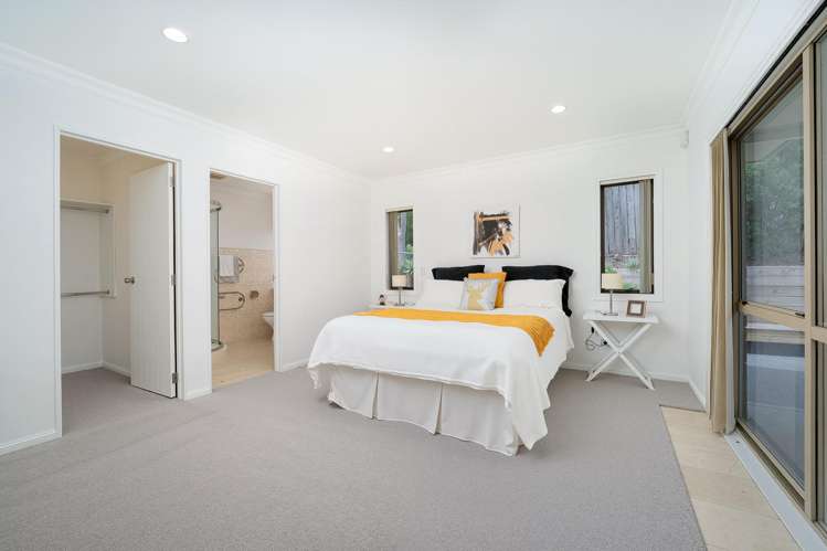 24 Sapperton Drive Henderson_13