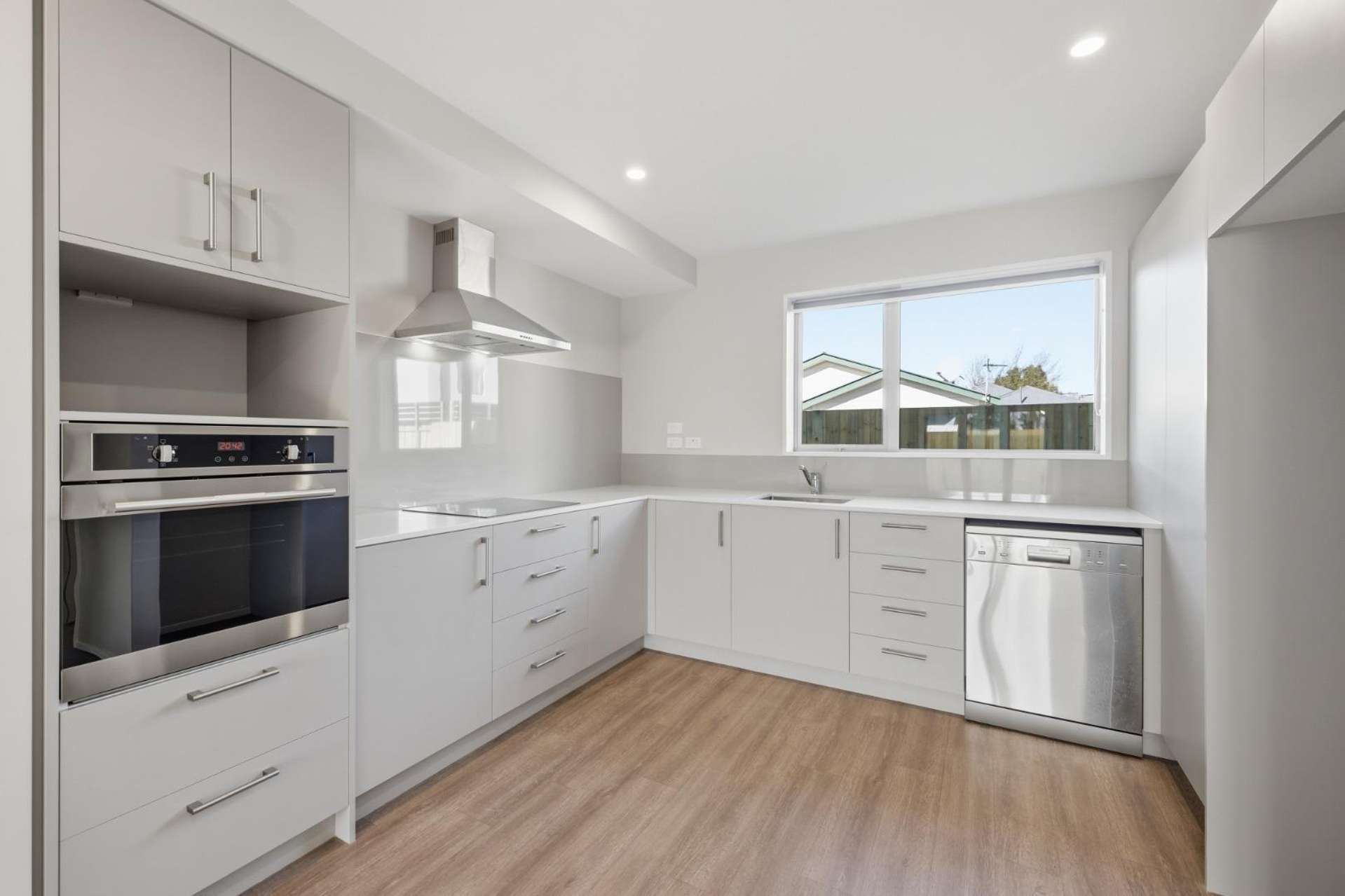 1/3A Humboldt Street 1551_0