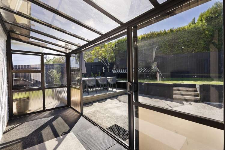 5/10 Bay Road Saint Heliers_12