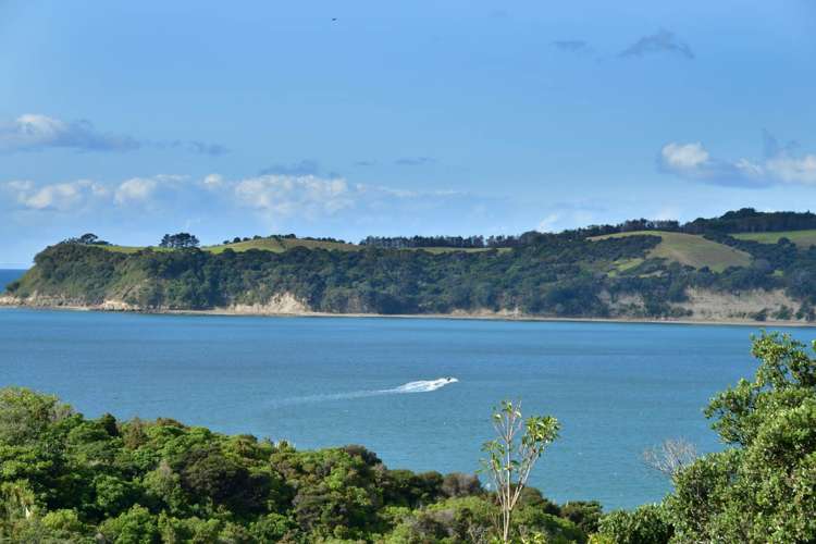 21 Ardern Avenue Stanmore Bay_24