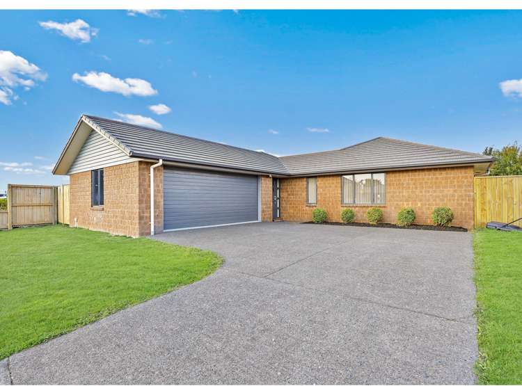 124 Wentworth Drive Rototuna North_0