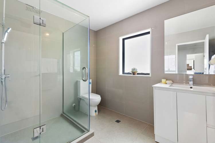 4225a Great North Road Glendene_15