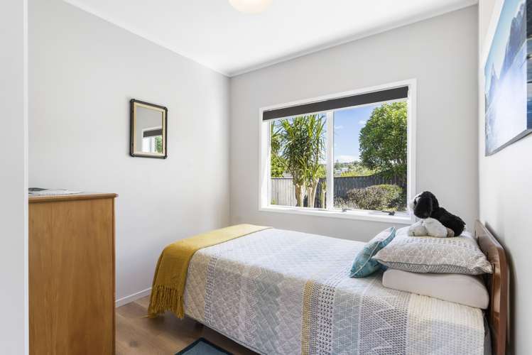 11 Busbridge Place Hillcrest_12