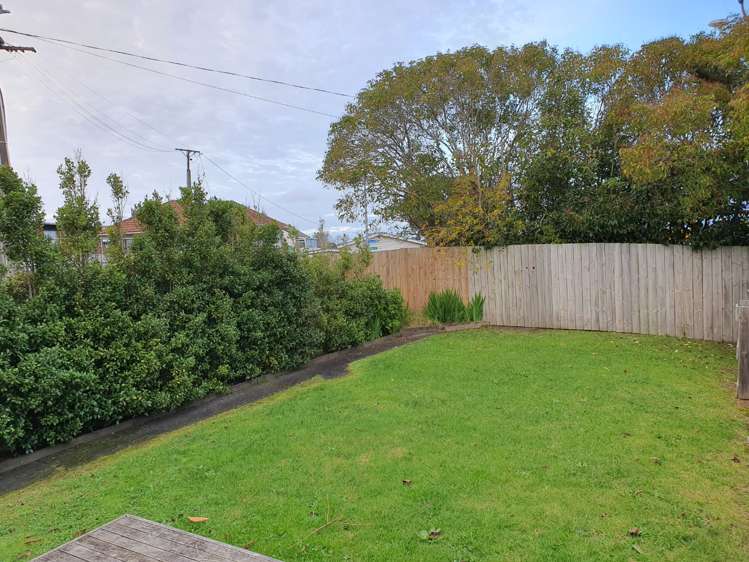 1/1 Balmain Road Birkenhead_19