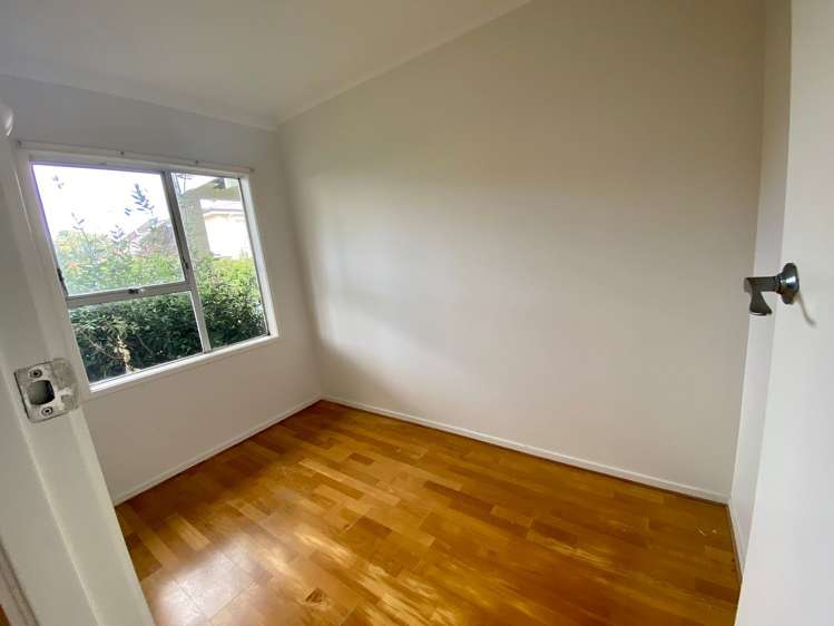 9/8 Shackleton Road Mount Eden_5