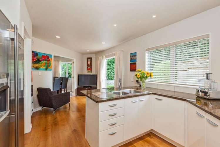 22A Rowan Road Epsom_6