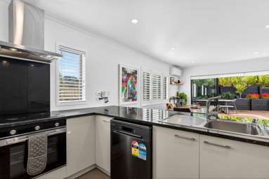 5 Buccaneer Court_4