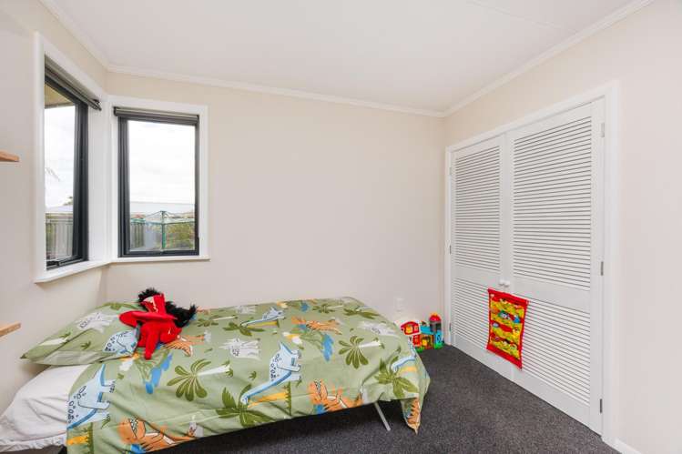 86 Derby Street Feilding_13